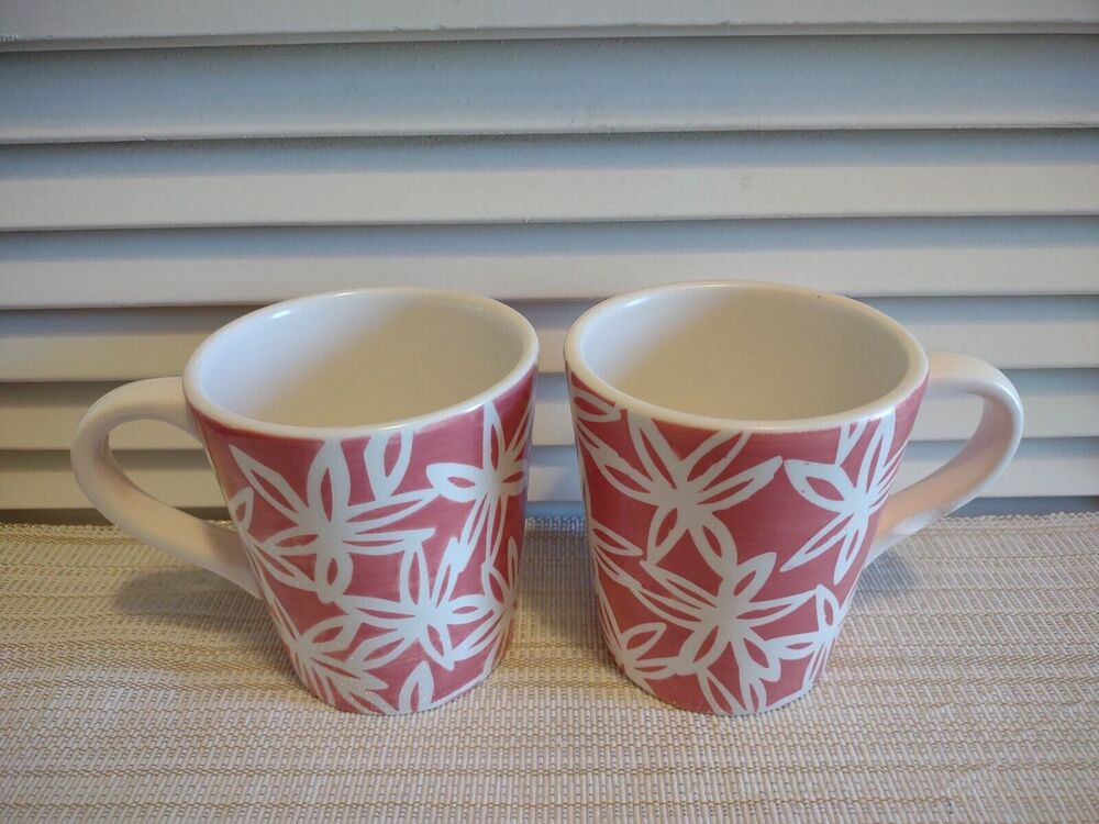 Starbucks Coffee 2008 Pink & White Floral 16 Oz Mug Lily Flower Ceramic Pair